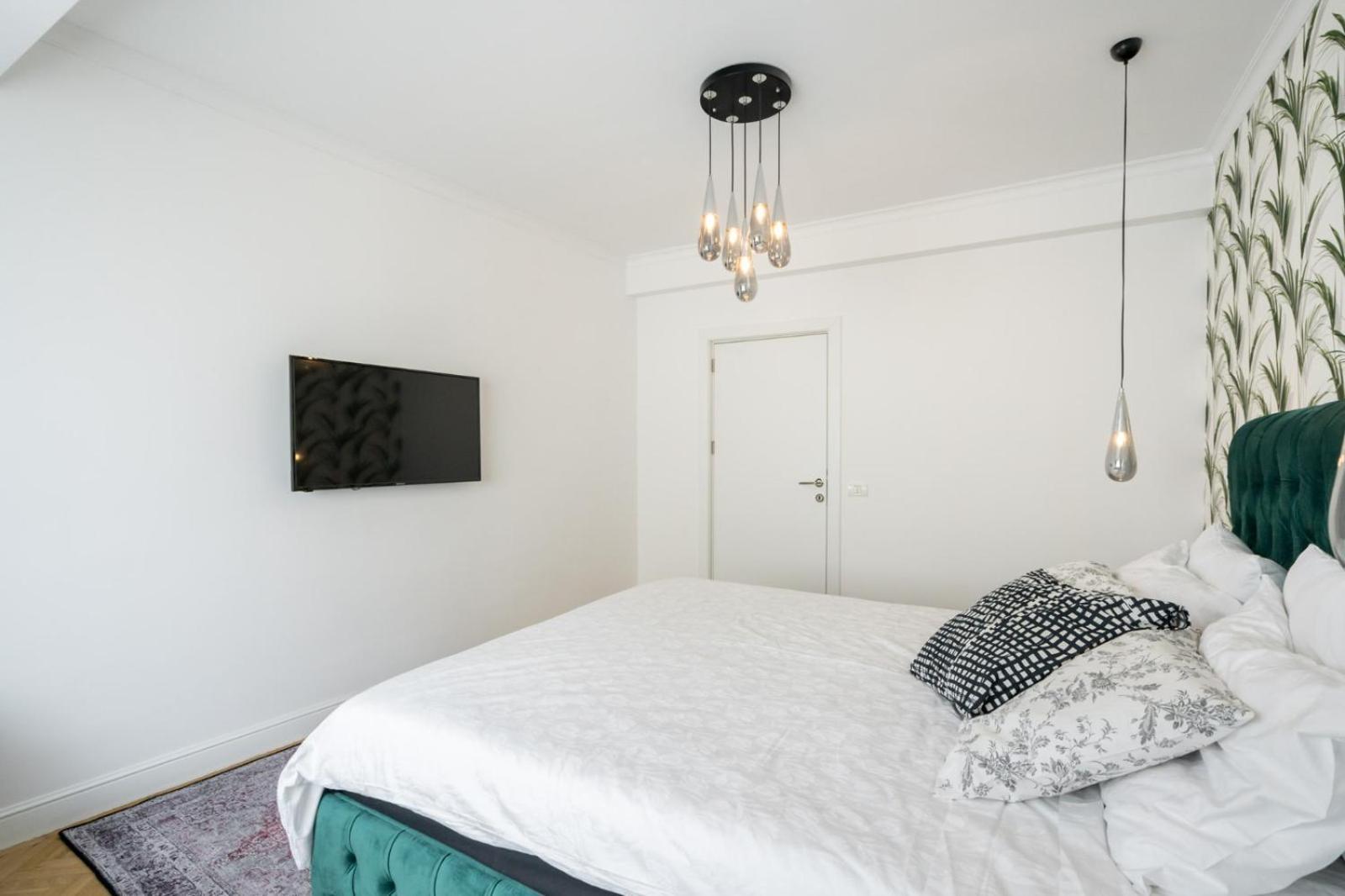 Luxury 2Br Apartment Calea Victoriei Bucarest Esterno foto